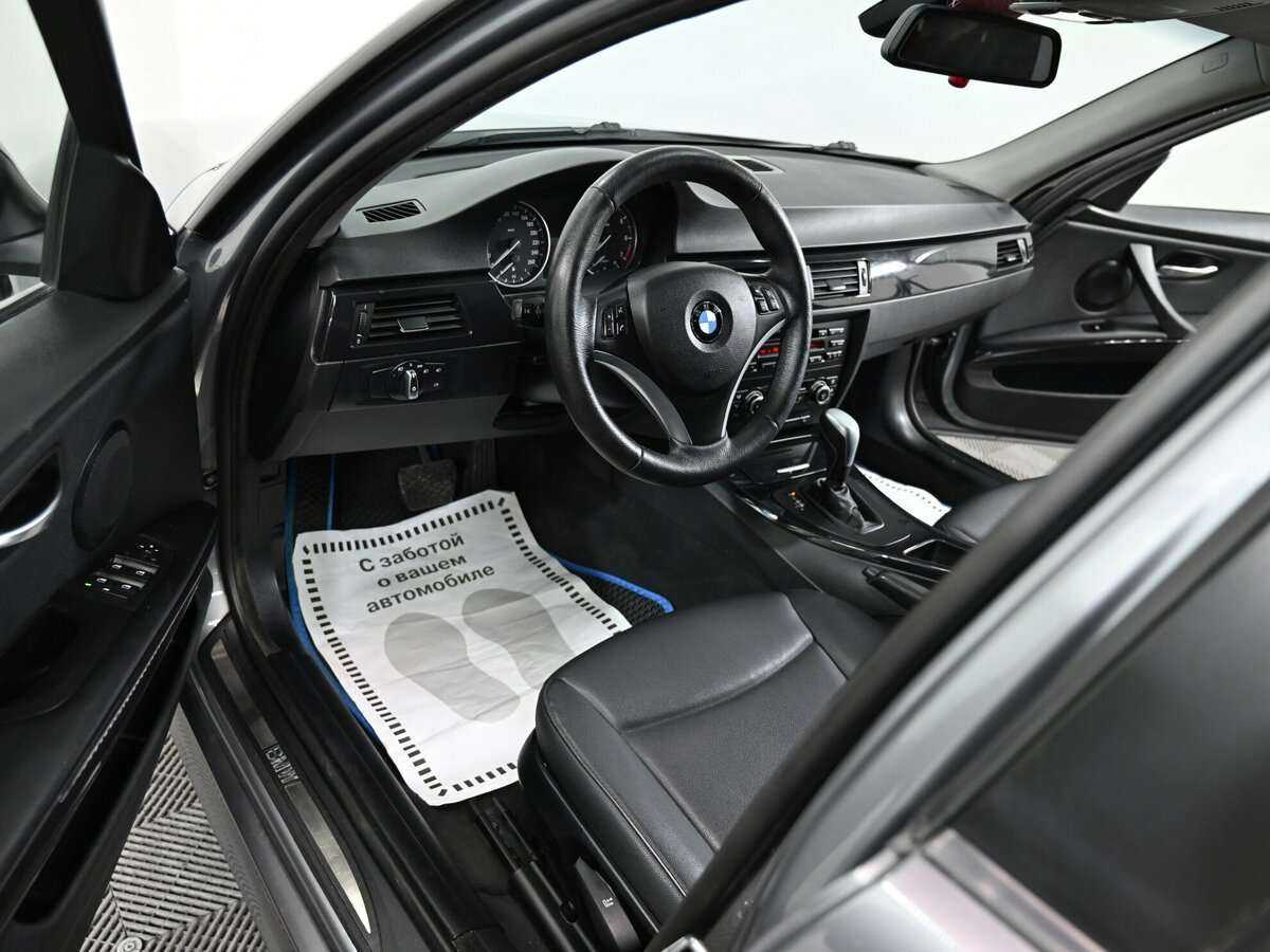 BMW 3 серии с пробегом — 2009 год. Фото: #4