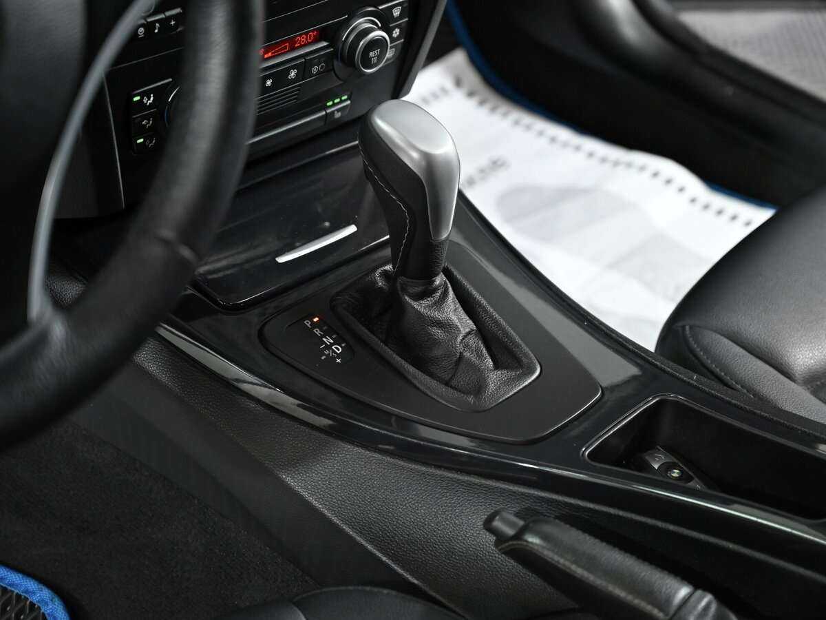 BMW 3 серии с пробегом — 2009 год. Фото: #6