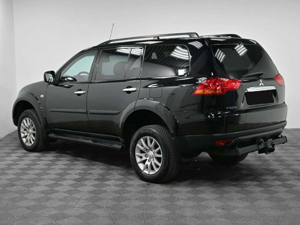 Mitsubishi Pajero Sport с пробегом — 2010 год. Фото: #3