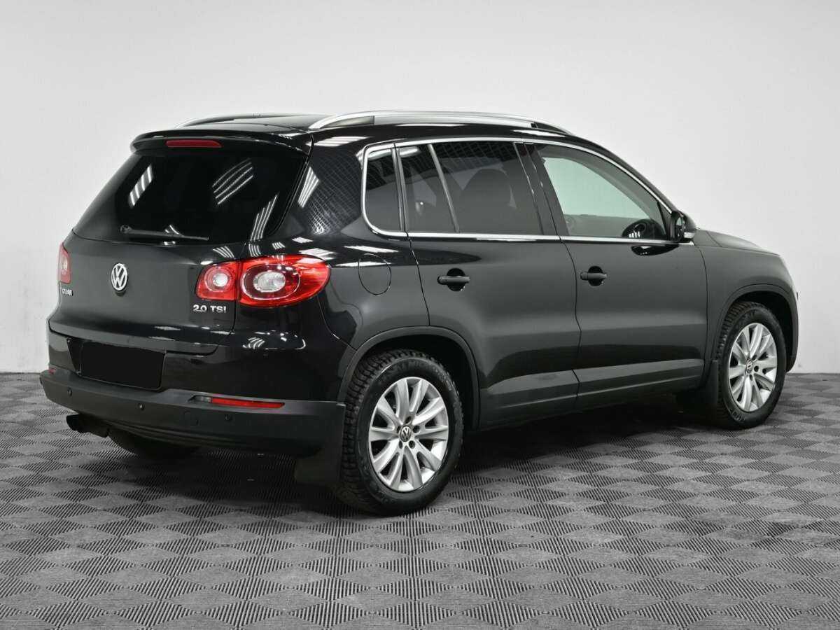 Volkswagen Tiguan с пробегом — 2010 год. Фото: #1