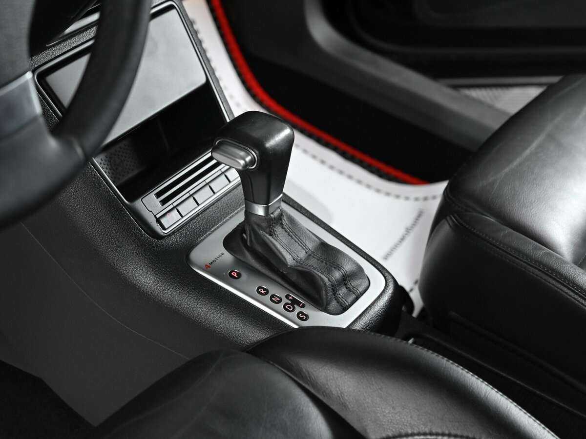 Volkswagen Tiguan с пробегом — 2010 год. Фото: #11