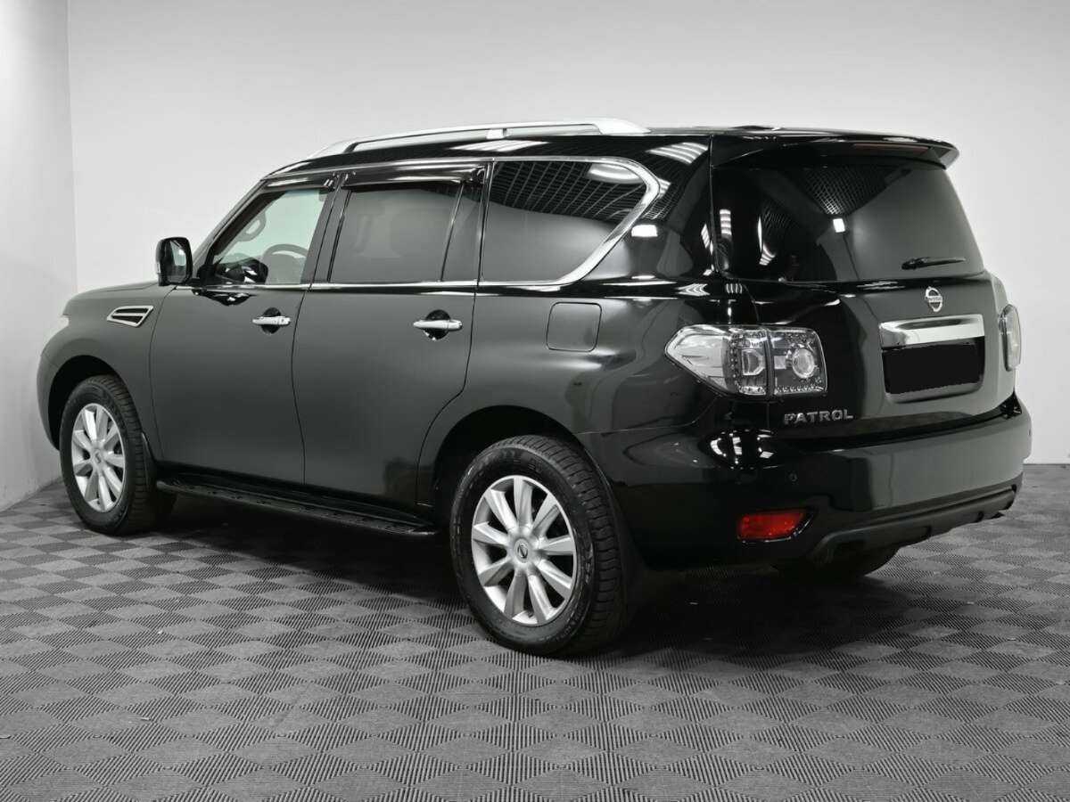 Nissan Patrol с пробегом — 2011 год. Фото: #3