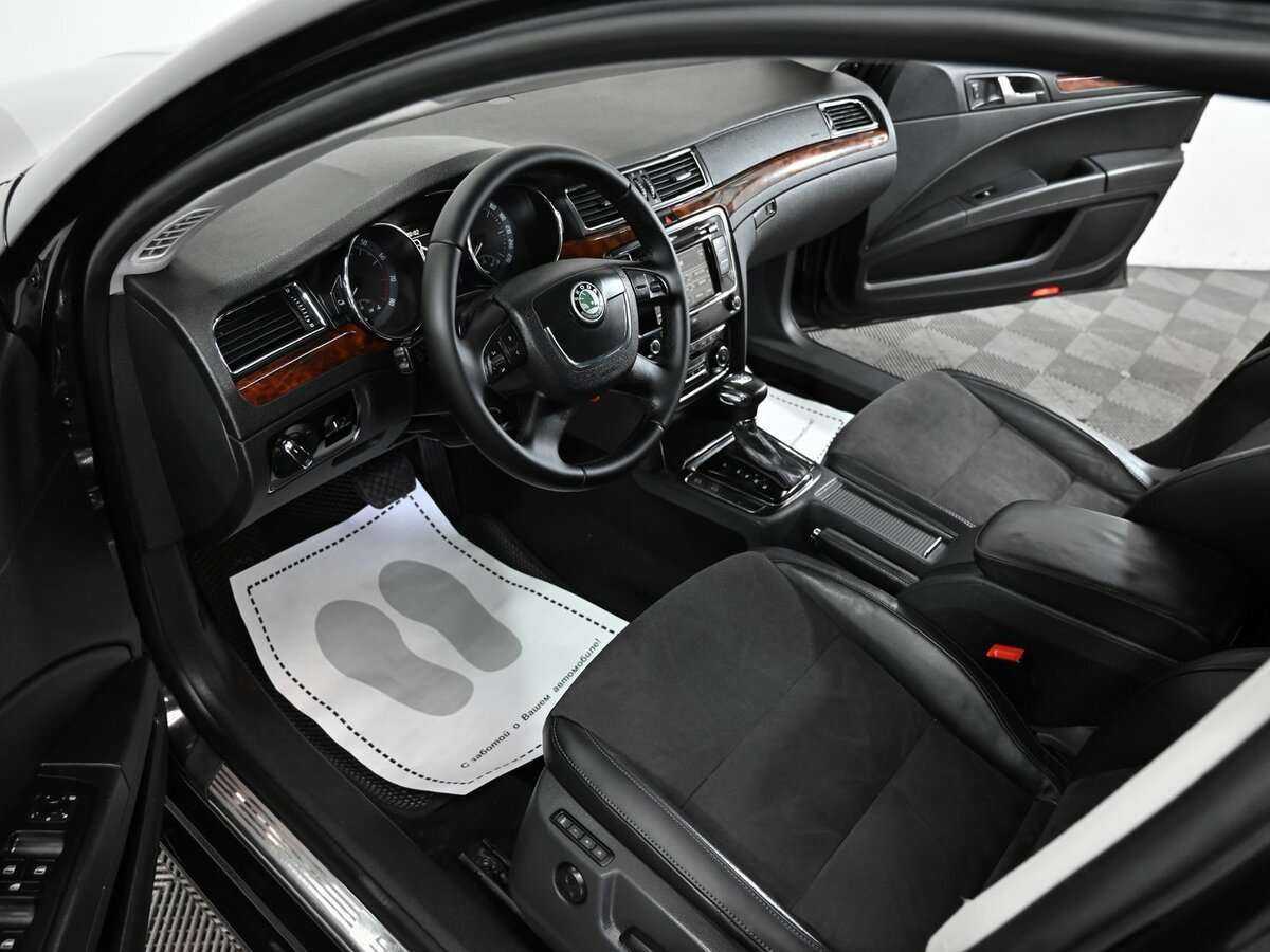 Skoda Superb с пробегом — 2010 год. Фото: #7