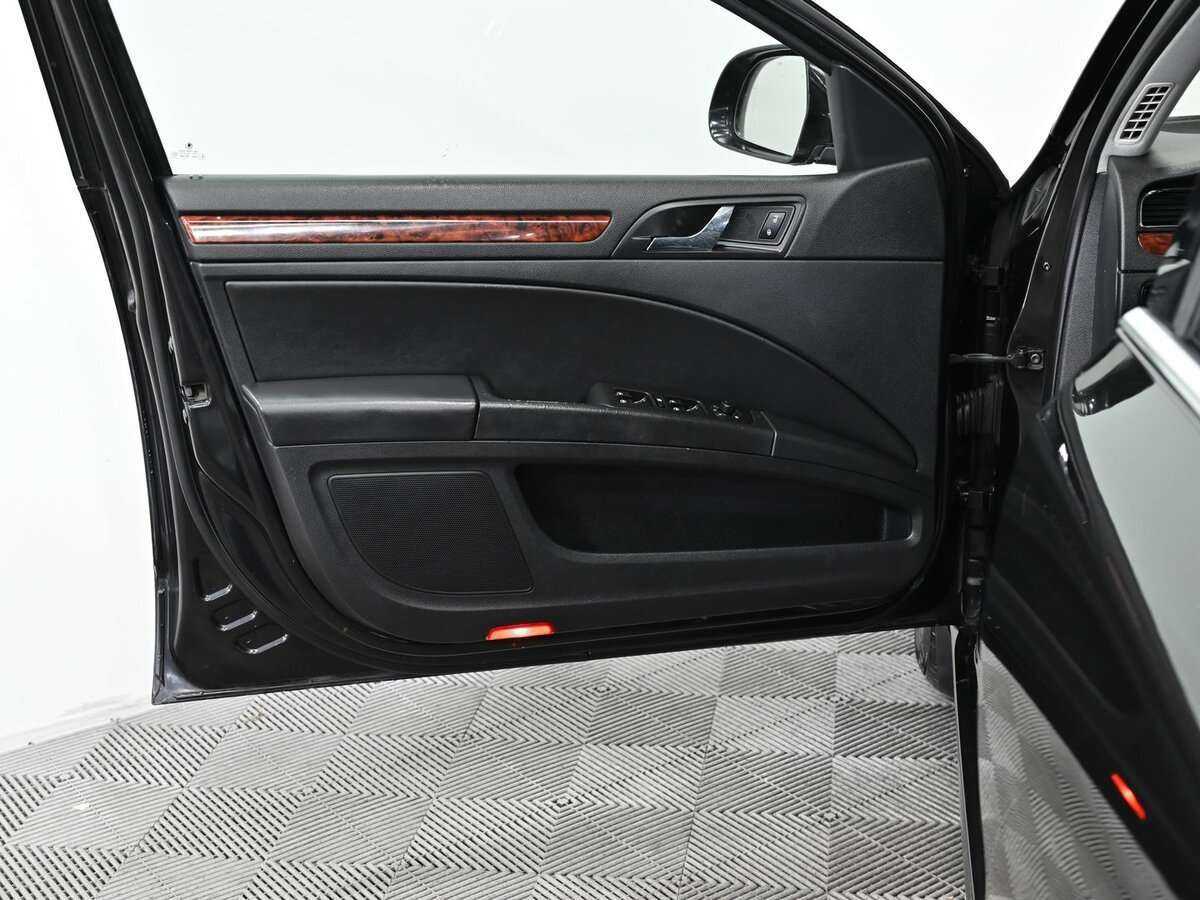 Skoda Superb с пробегом — 2010 год. Фото: #9