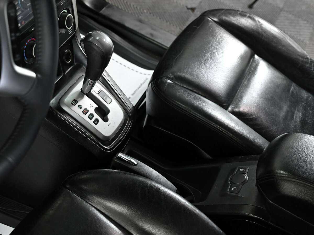 Chevrolet Captiva с пробегом — 2008 год. Фото: #9