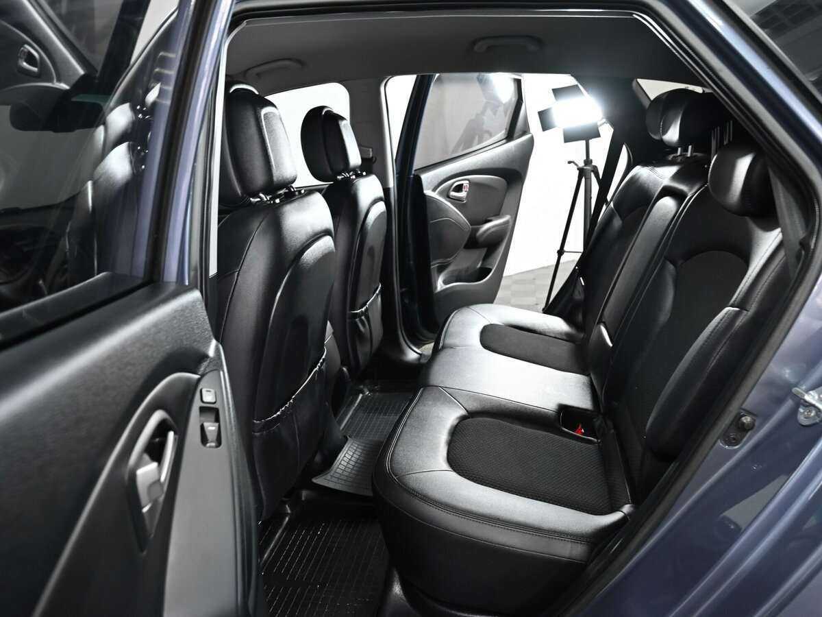 Hyundai ix35 с пробегом — 2012 год. Фото: #11