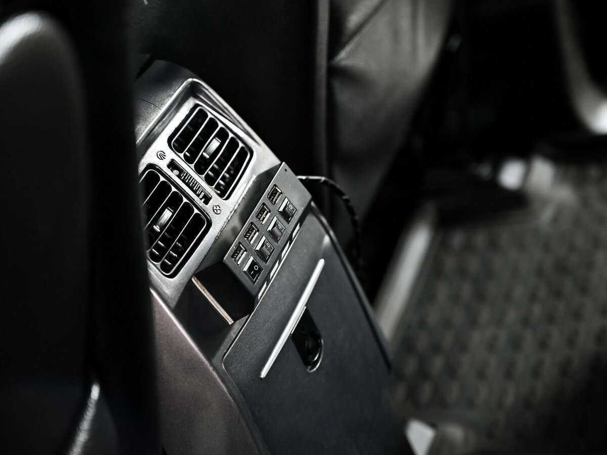 SsangYong Rexton с пробегом — 2011 год. Фото: #10