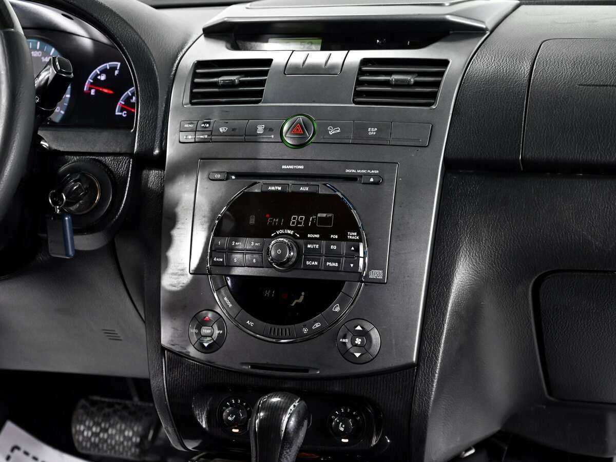 SsangYong Rexton с пробегом — 2011 год. Фото: #11