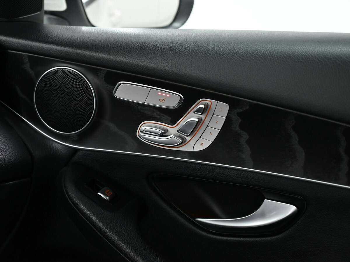 Mercedes-Benz GLC Coupe с пробегом — 2018 год. Фото: #10