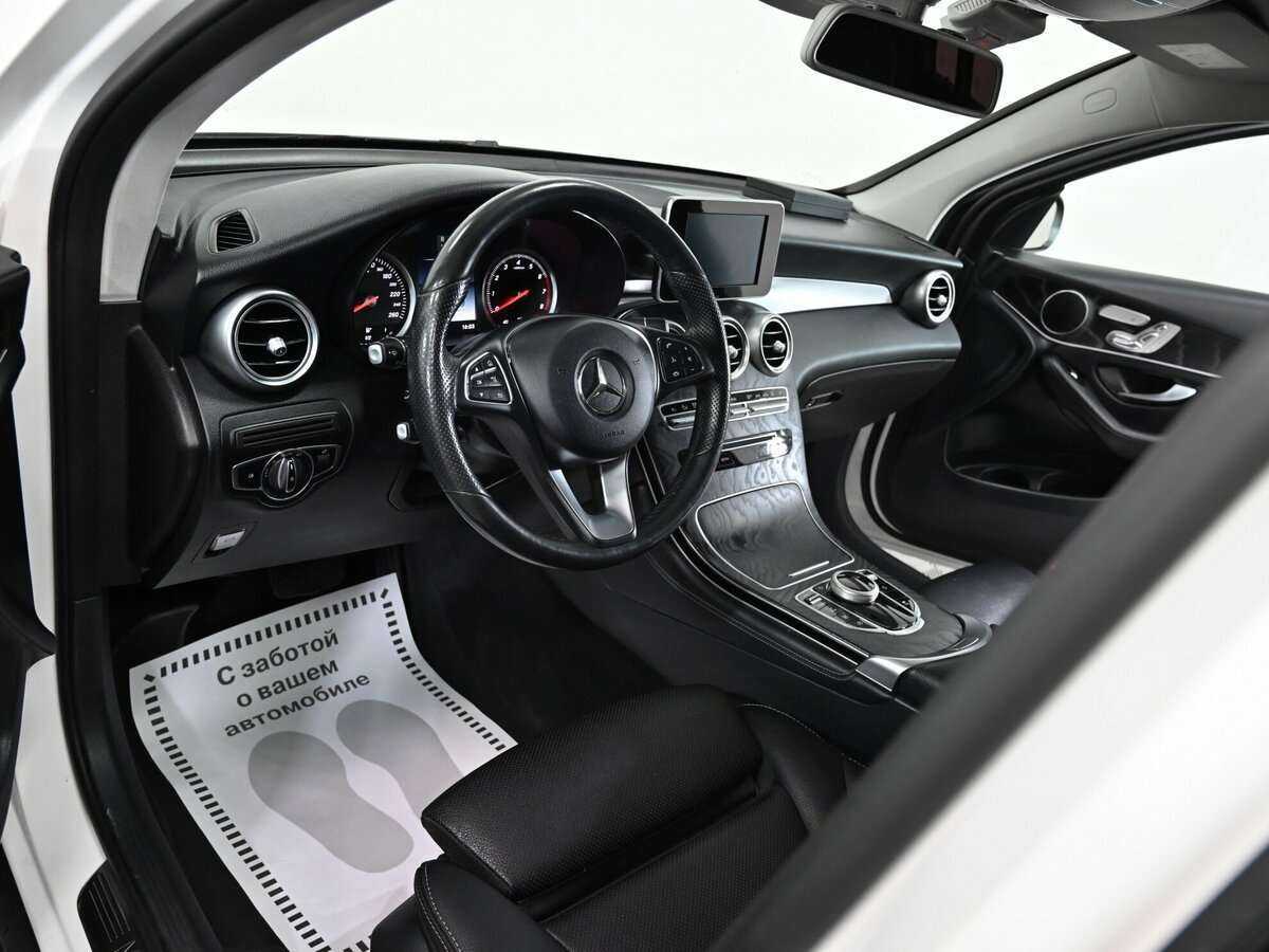 Mercedes-Benz GLC Coupe с пробегом — 2018 год. Фото: #11