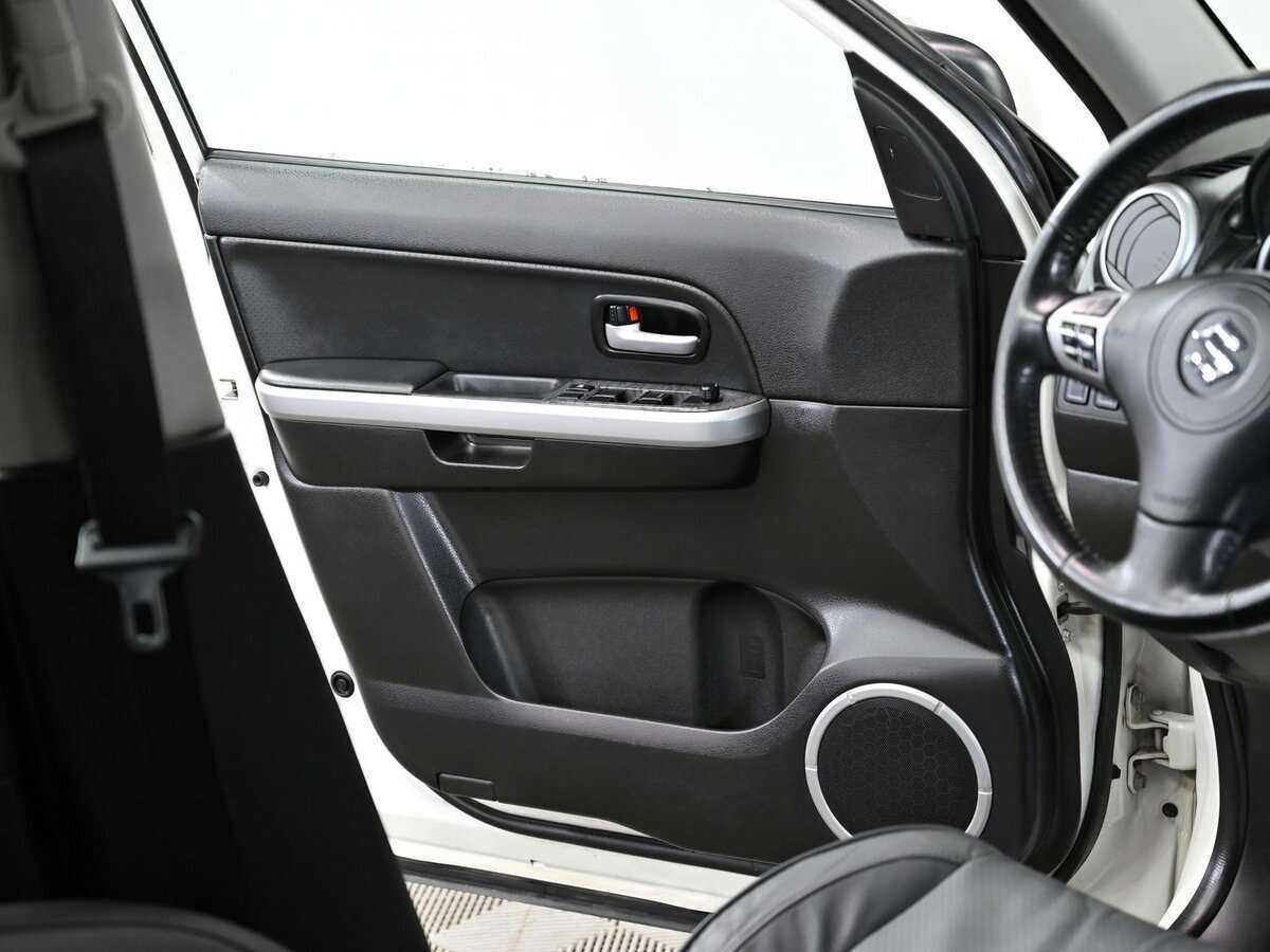 Suzuki Grand Vitara с пробегом — 2008 год. Фото: #7