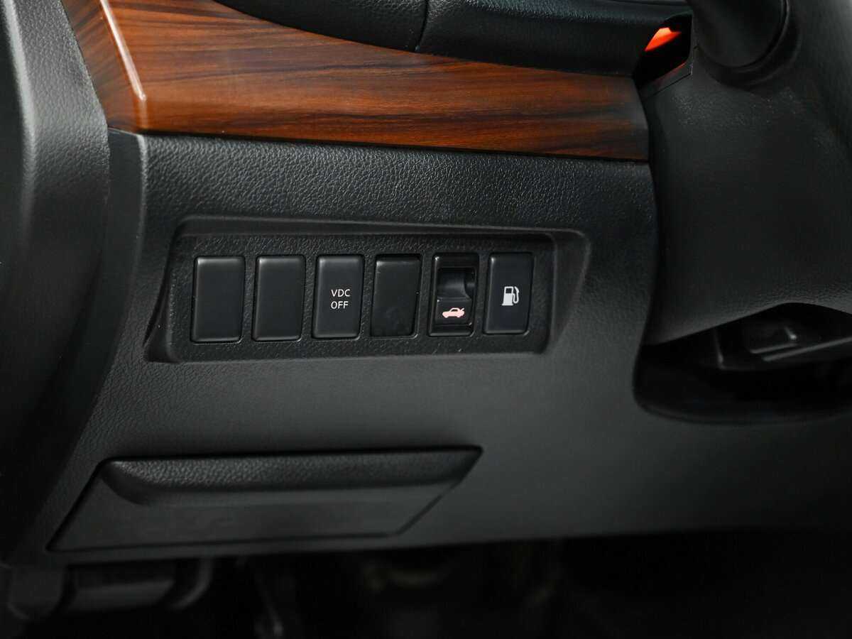 Nissan Teana с пробегом — 2010 год. Фото: #13