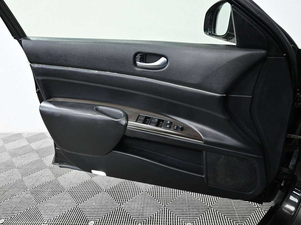 Nissan Teana с пробегом — 2011 год. Фото: #10