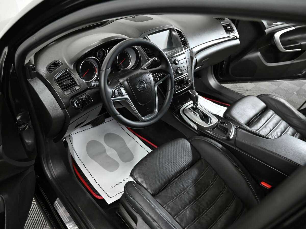 Opel Insignia с пробегом — 2011 год. Фото: #7