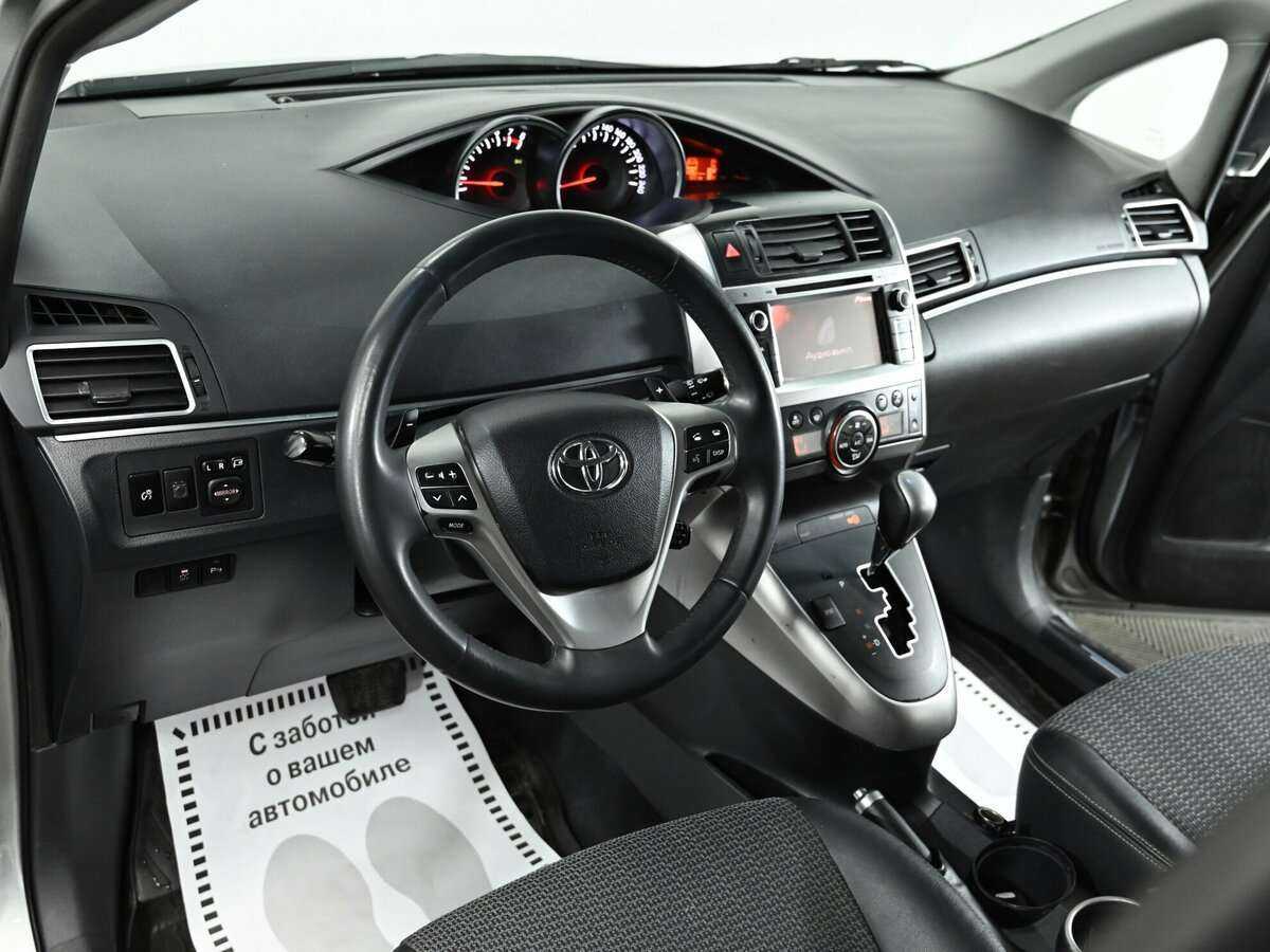 Toyota Verso с пробегом — 2013 год. Фото: #4