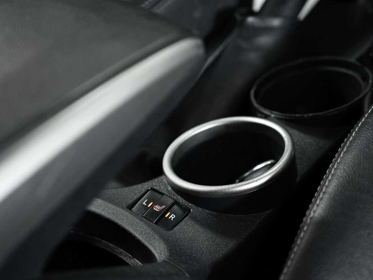 Toyota Verso с пробегом — 2013 год. Фото: #7