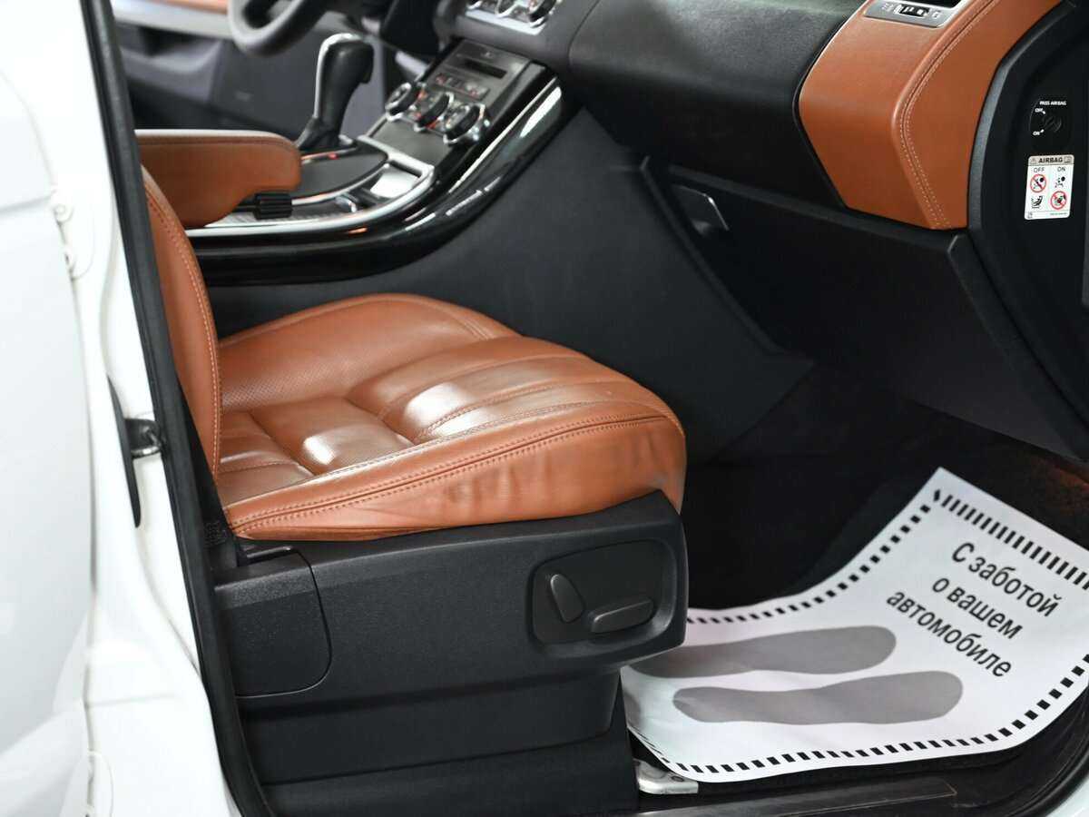 Land Rover Range Rover Sport с пробегом — 2011 год. Фото: #7