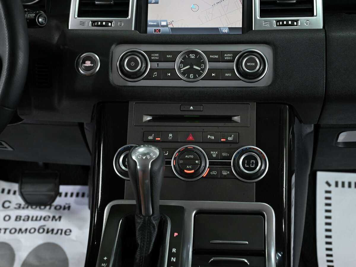 Land Rover Range Rover Sport с пробегом — 2011 год. Фото: #11