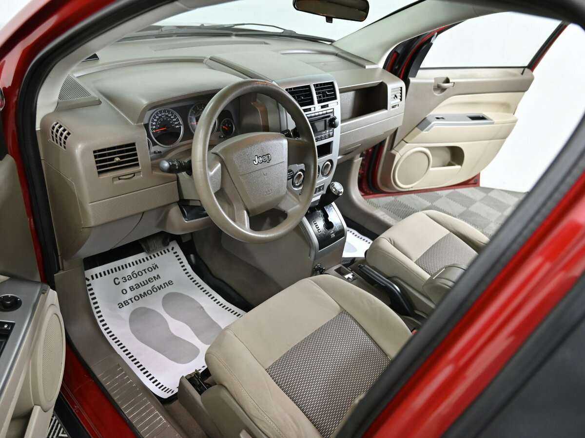 Jeep Compass с пробегом — 2006 год. Фото: #6