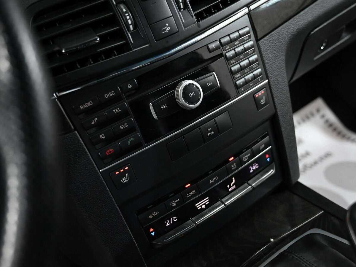 Mercedes-Benz E-Класс с пробегом — 2011 год. Фото: #6