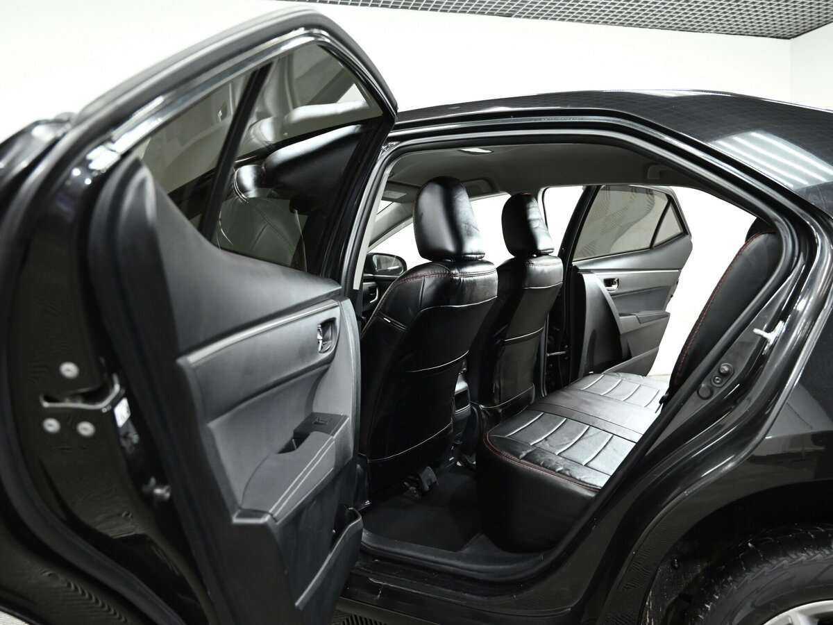 Toyota Corolla с пробегом — 2015 год. Фото: #12