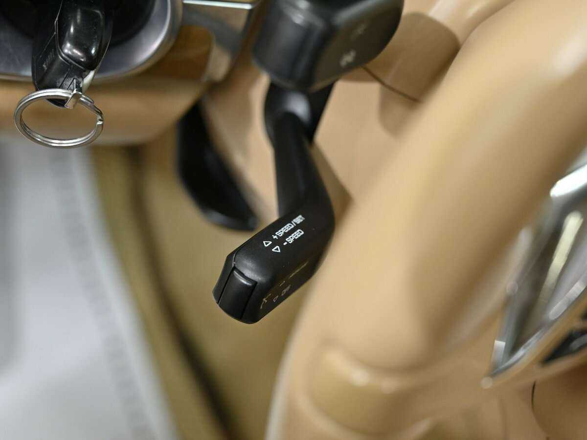 Porsche Cayenne с пробегом — 2010 год. Фото: #11