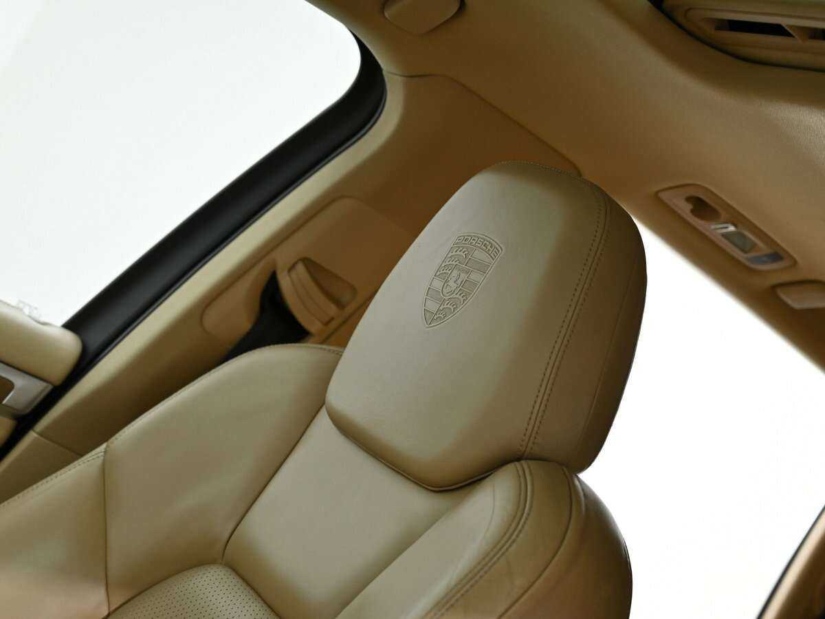 Porsche Cayenne с пробегом — 2010 год. Фото: #12