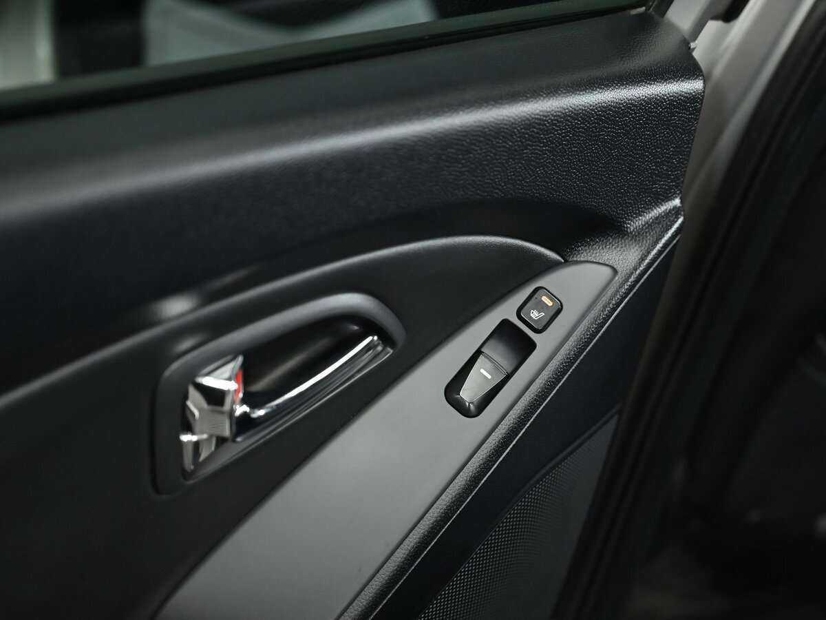 Hyundai ix35 с пробегом — 2011 год. Фото: #7