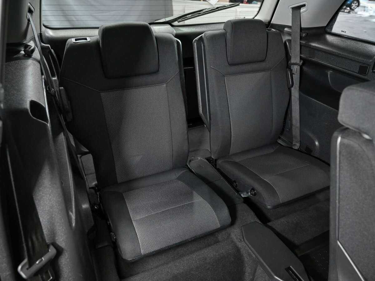 Opel Zafira с пробегом — 2012 год. Фото: #6