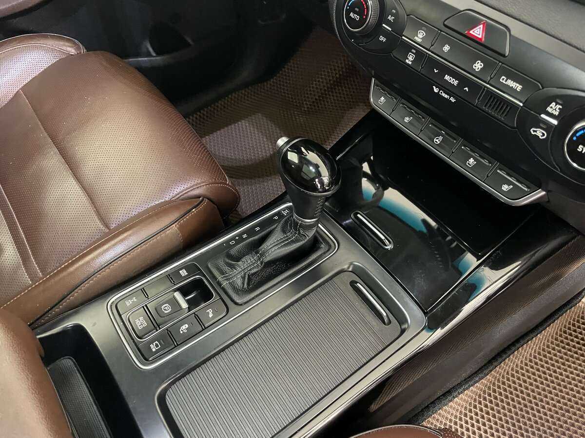 Kia Sorento с пробегом — 2016 год. Фото: #15