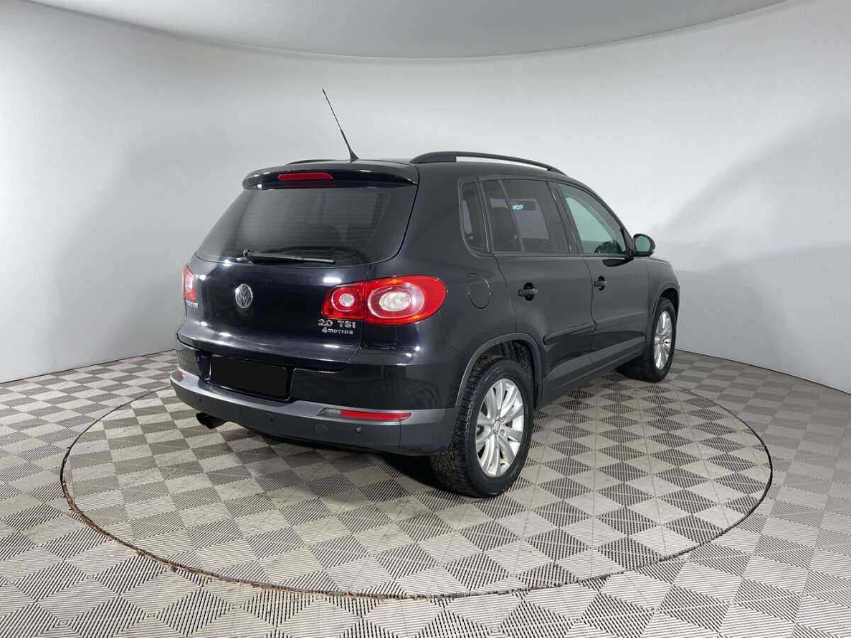 Volkswagen Tiguan с пробегом — 2010 год. Фото: #3
