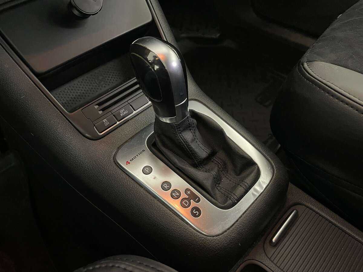 Volkswagen Tiguan с пробегом — 2010 год. Фото: #13