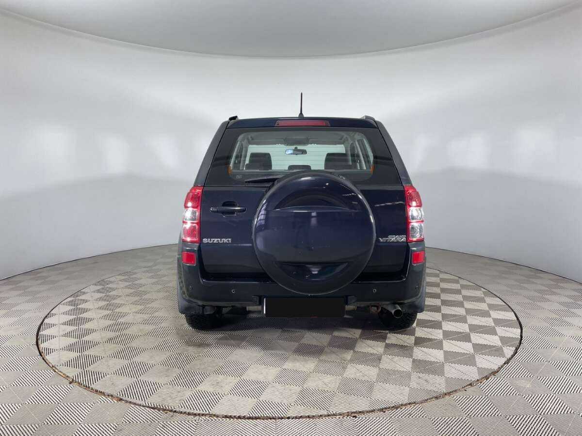 Suzuki Grand Vitara с пробегом — 2008 год. Фото: #4