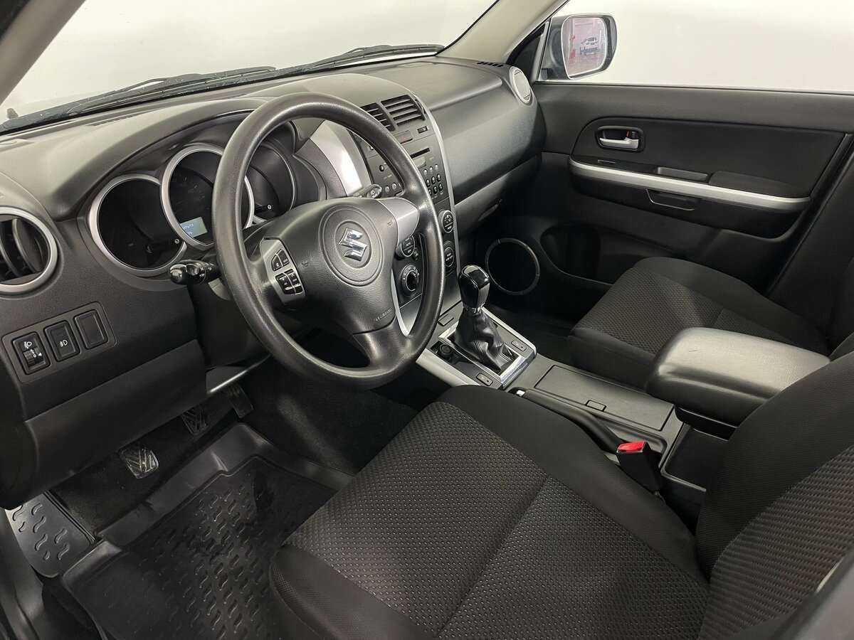 Suzuki Grand Vitara с пробегом — 2008 год. Фото: #6