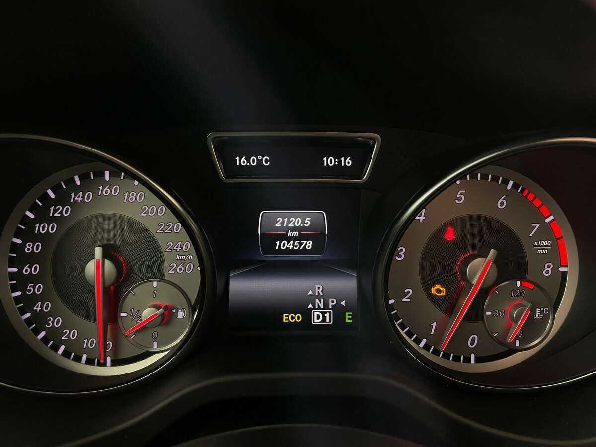 Mercedes-Benz GLA с пробегом — 2014 год. Фото: #13