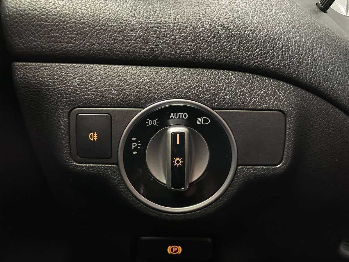 Mercedes-Benz GLA с пробегом — 2014 год. Фото: #19