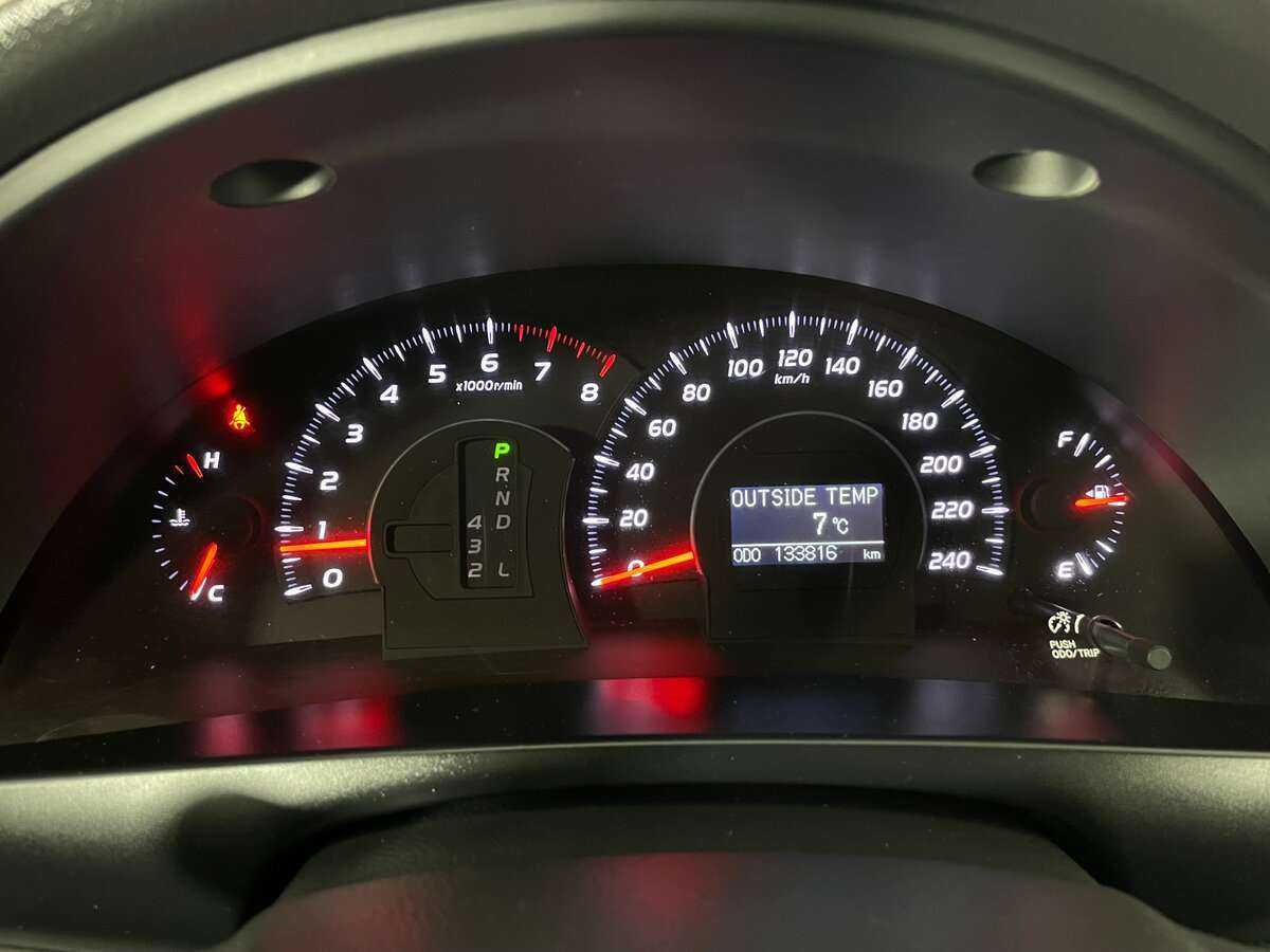 Toyota Camry с пробегом — 2008 год. Фото: #12