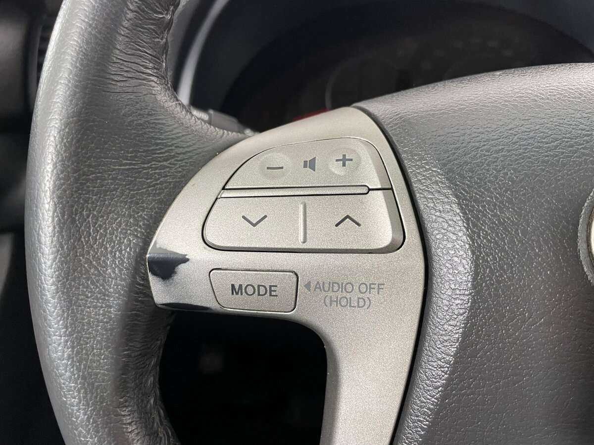 Toyota Camry с пробегом — 2008 год. Фото: #15