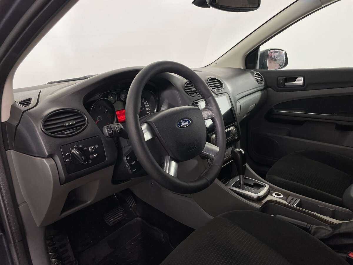 Ford Focus с пробегом — 2008 год. Фото: #6