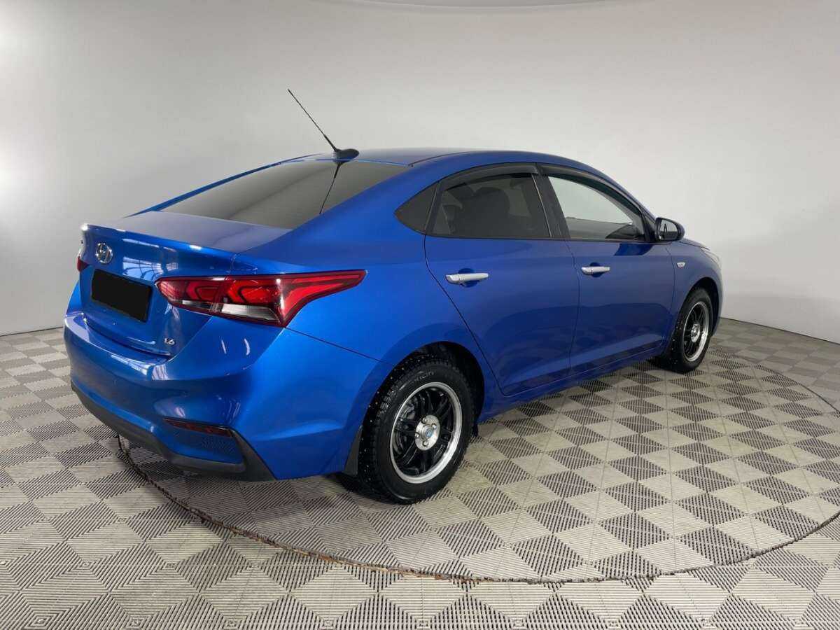 Hyundai Solaris с пробегом — 2017 год. Фото: #3