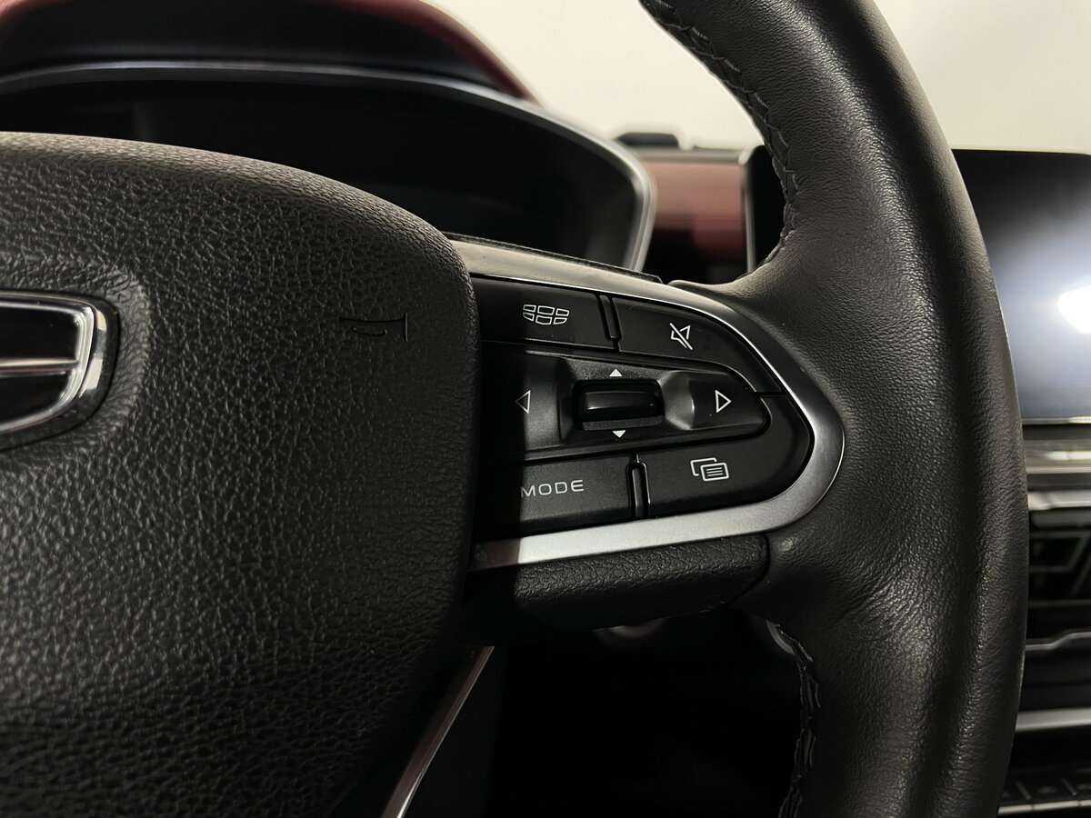 Geely Coolray с пробегом — 2020 год. Фото: #13