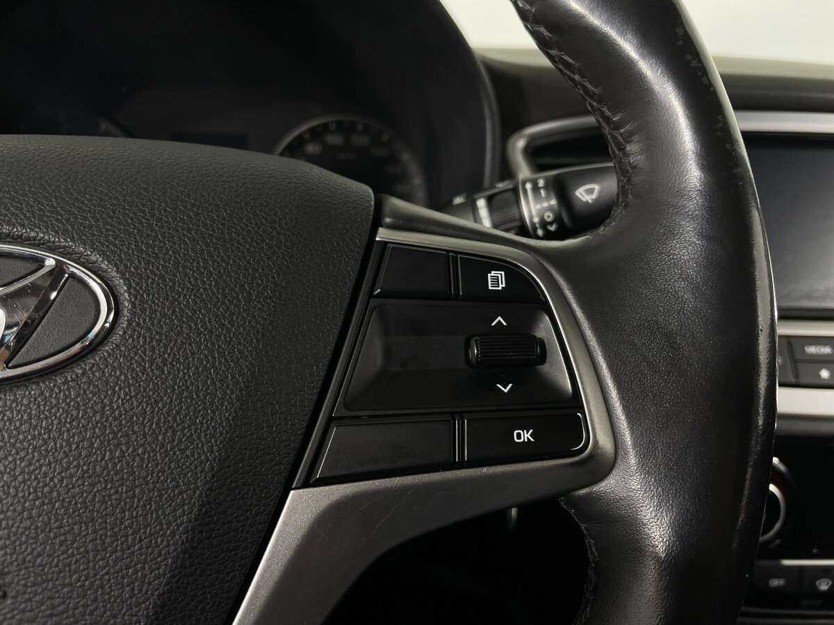 Hyundai Solaris с пробегом — 2017 год. Фото: #13