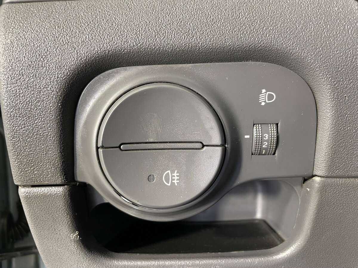 Kia Rio с пробегом — 2007 год. Фото: #16