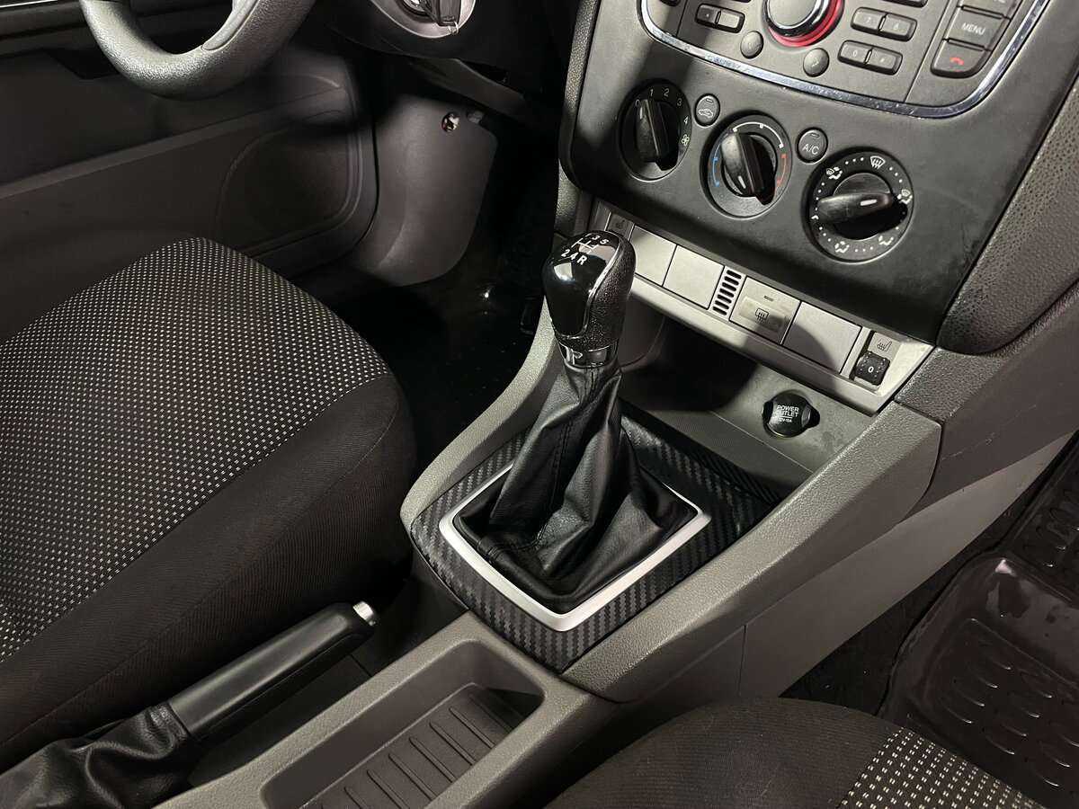 Ford Focus с пробегом — 2010 год. Фото: #14