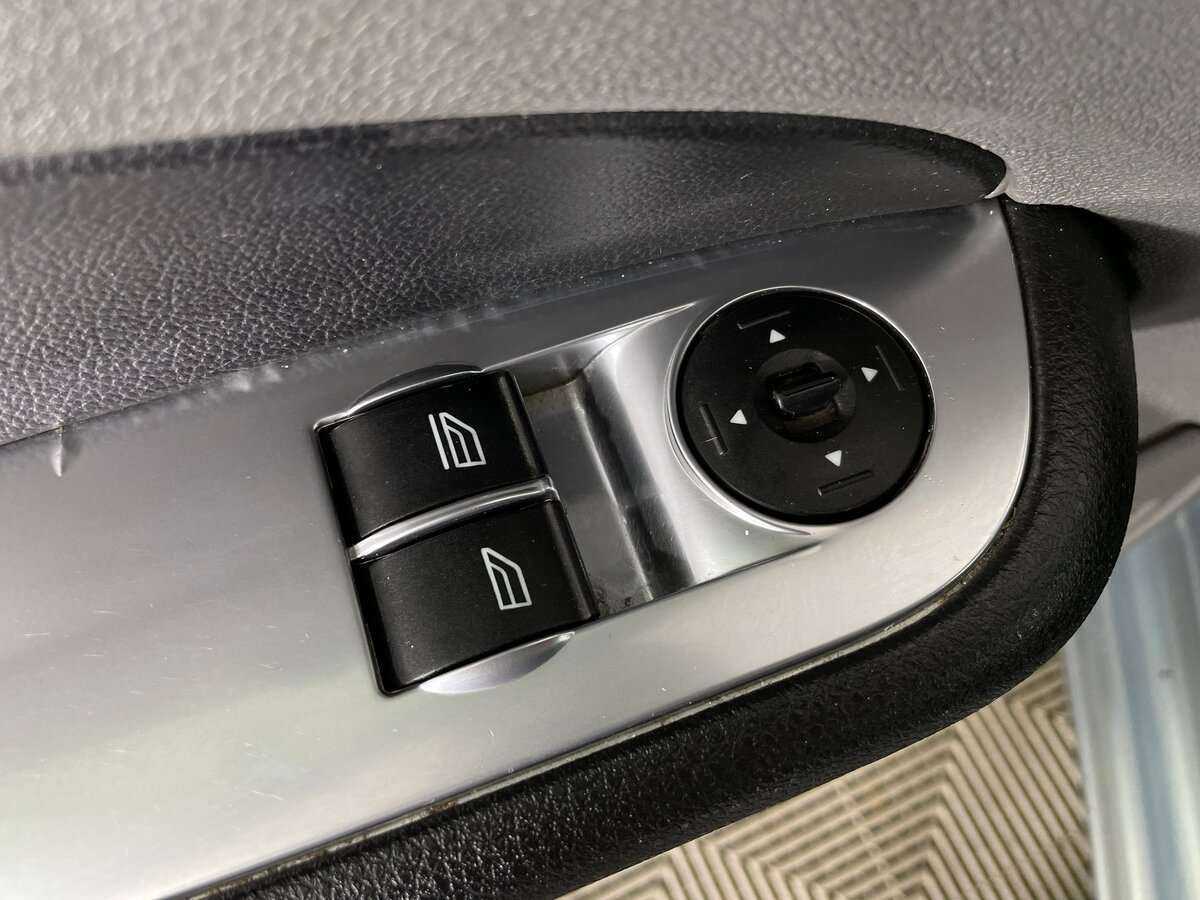 Ford Focus с пробегом — 2010 год. Фото: #15