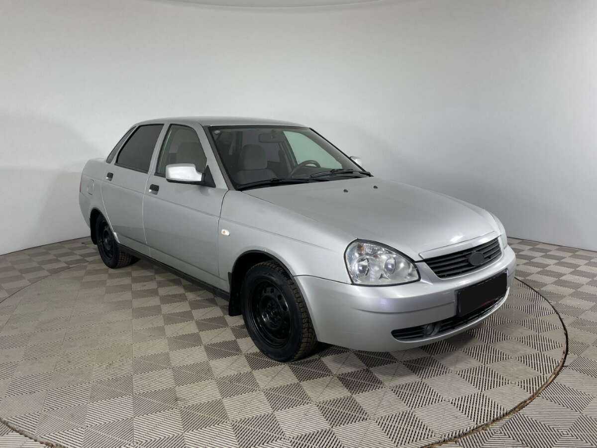 Lada (ВАЗ) Priora с пробегом — 2008 год. Фото: #2