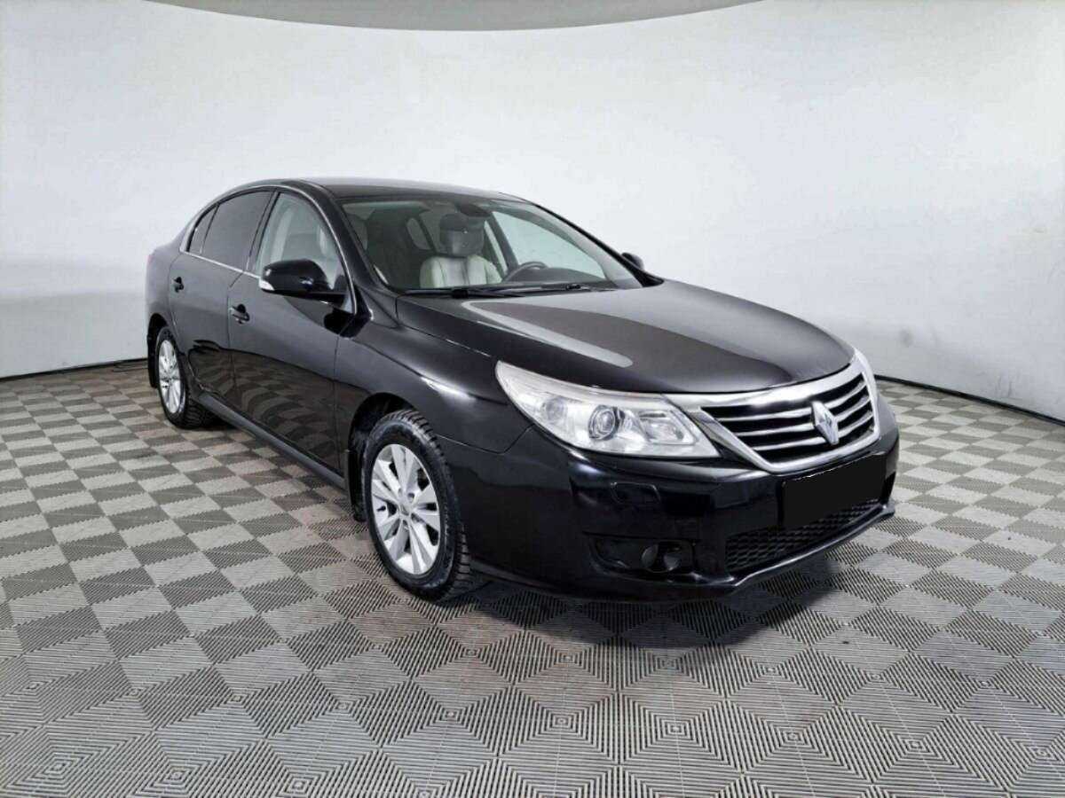 Renault Latitude с пробегом — 2010 год. Фото: #2