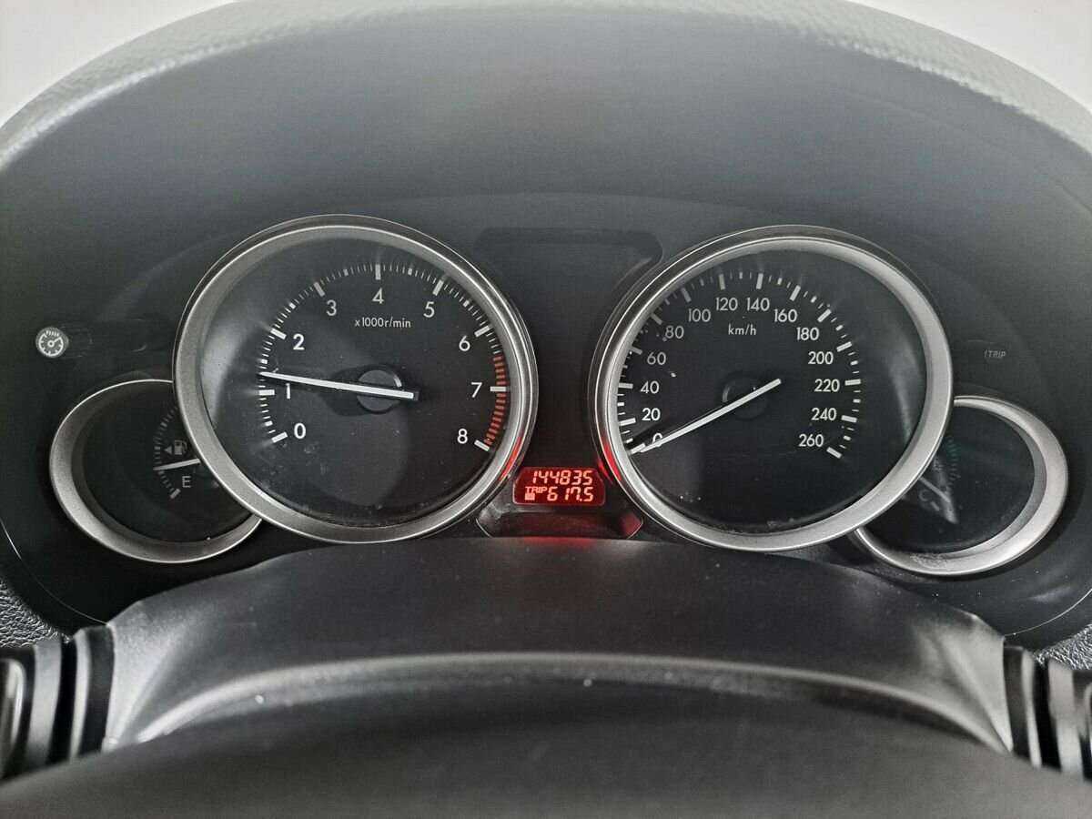 Mazda 6 с пробегом — 2011 год. Фото: #10