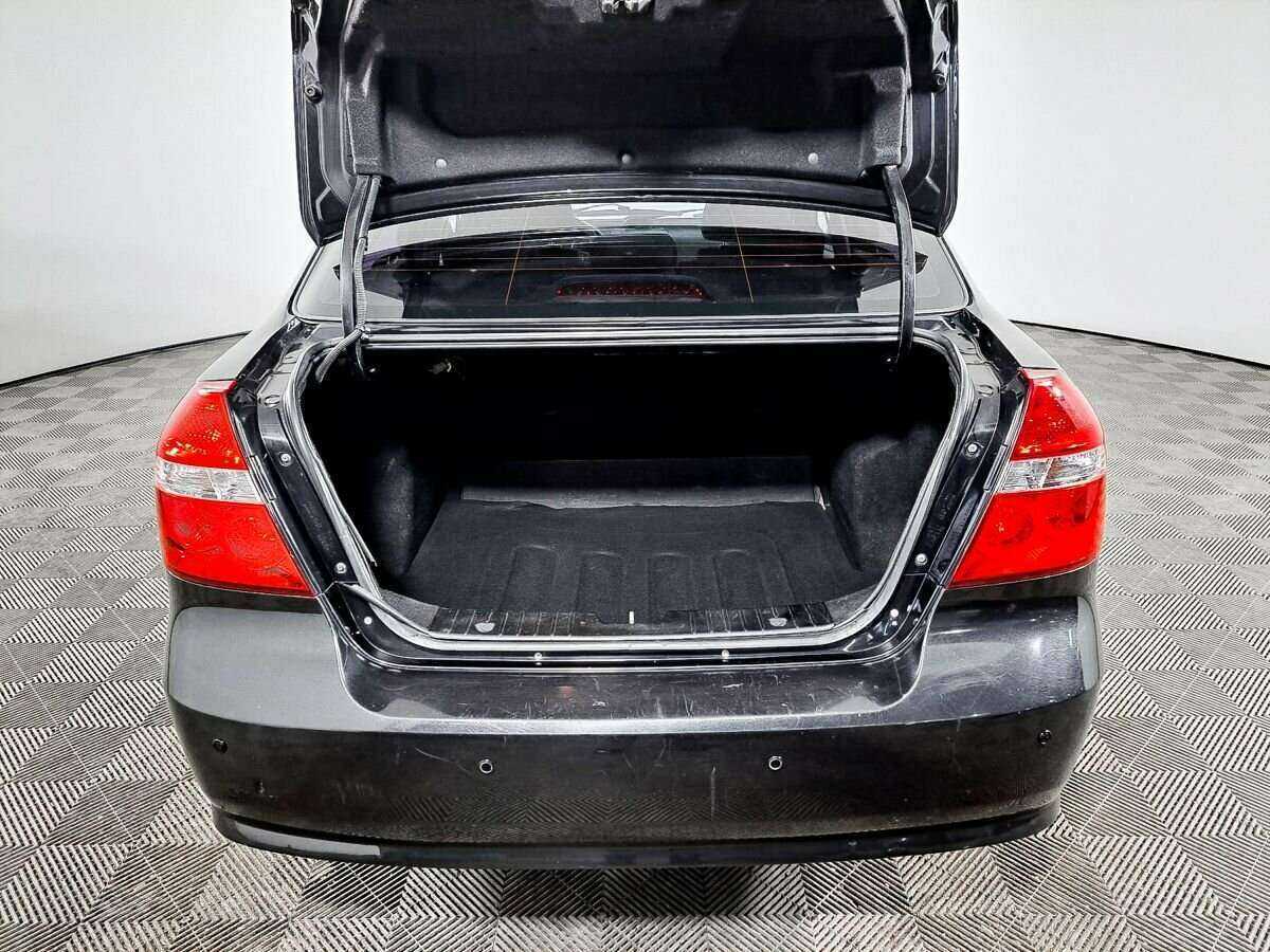 Chevrolet Aveo с пробегом — 2009 год. Фото: #7