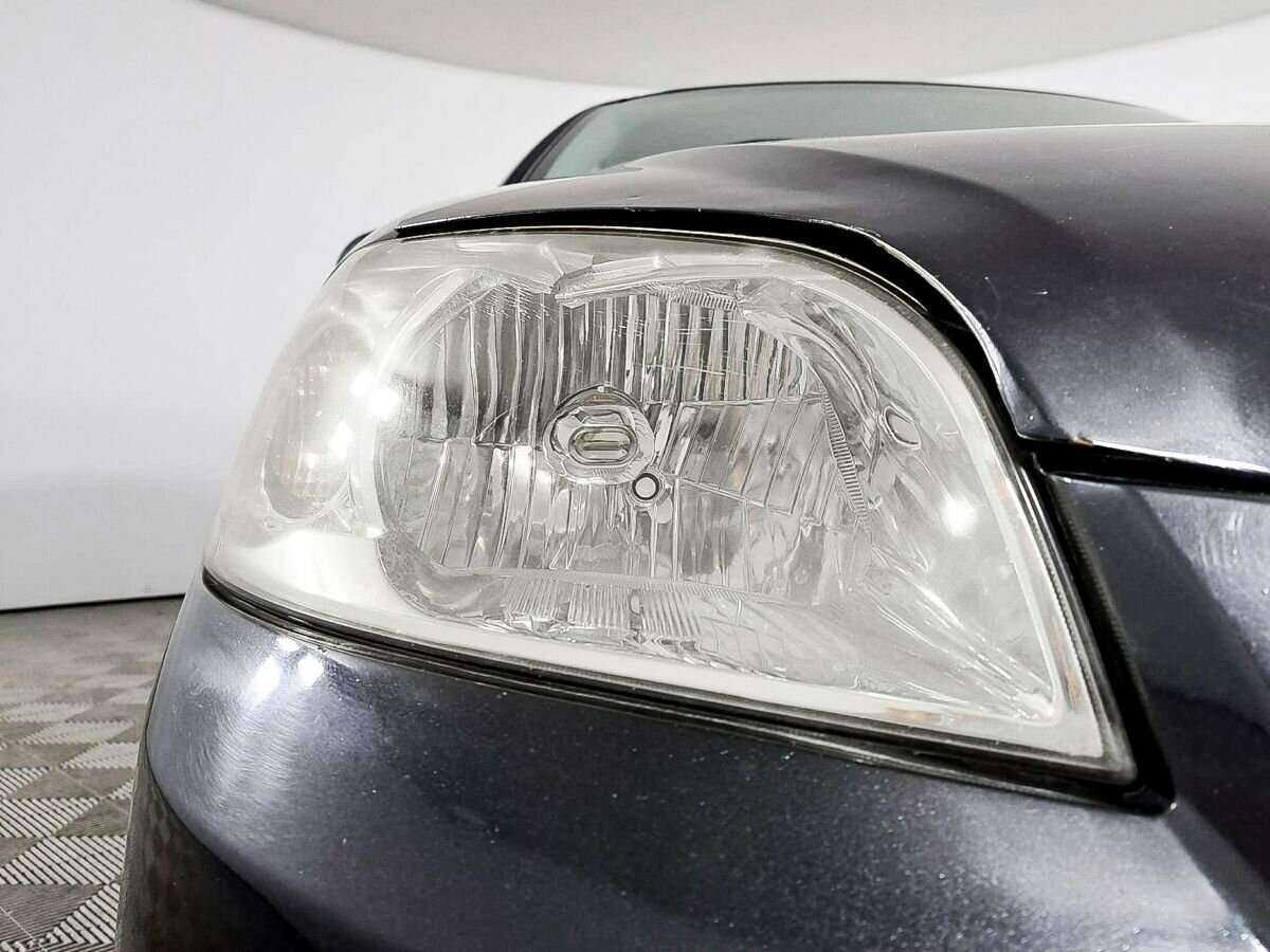 Chevrolet Aveo с пробегом — 2009 год. Фото: #14